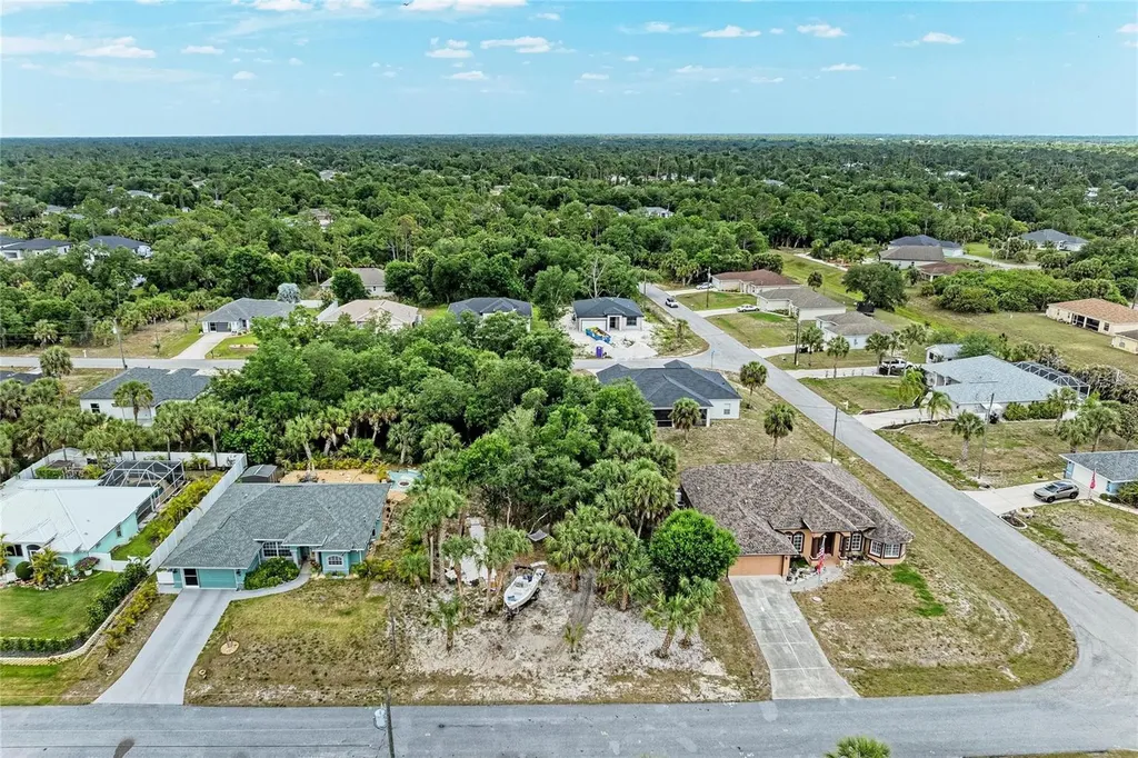3949 Derrick Street North Port FL 34288