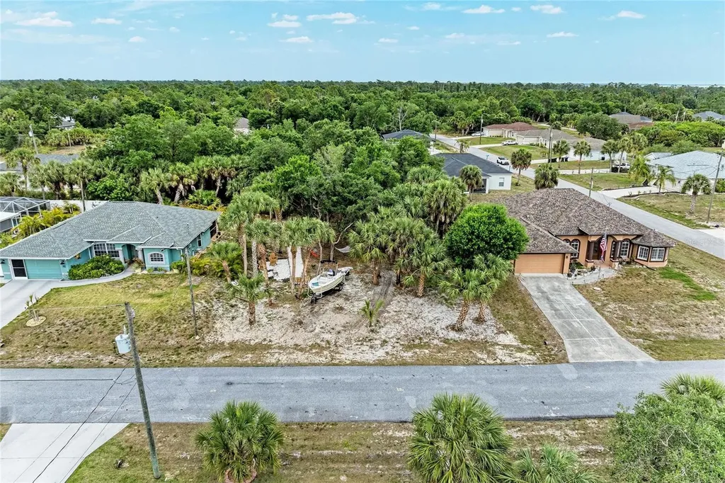 3949 Derrick Street North Port FL 34288