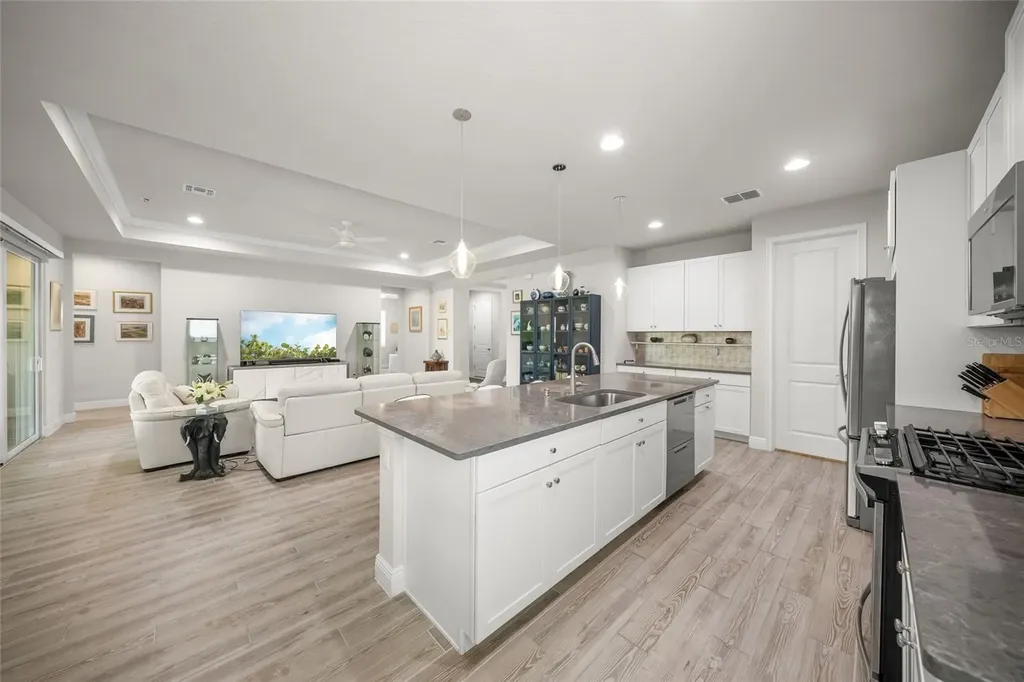 8620 Sundance Loop Sarasota FL 34238