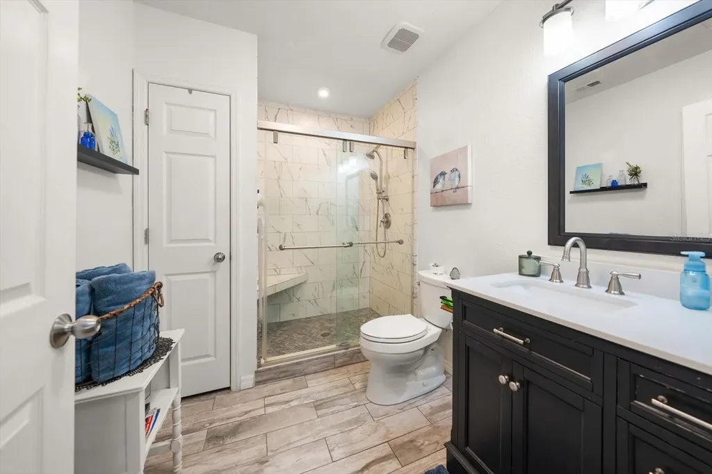 3290 70th Avenue N St Petersburg FL 33702