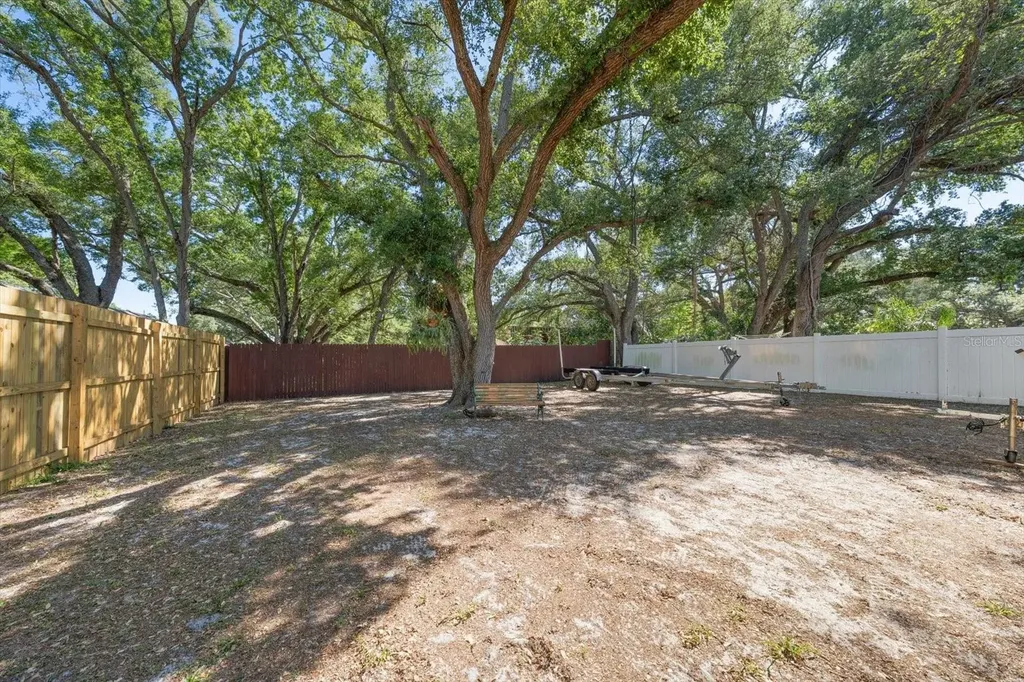 3290 70th Avenue N St Petersburg FL 33702