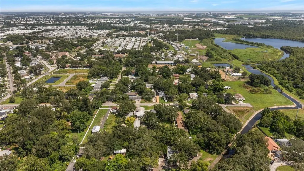 3290 70th Avenue N St Petersburg FL 33702