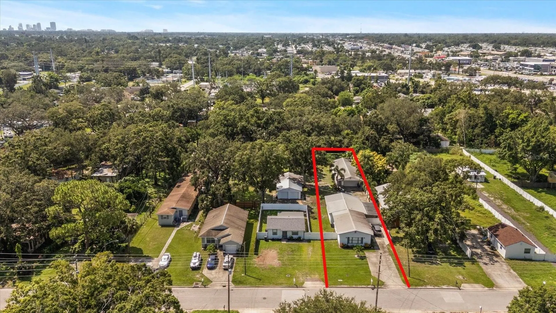 3290 70th Avenue N St Petersburg FL 33702