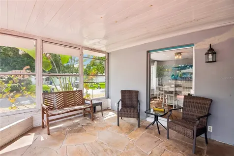 992 Hillwood Drive Dunedin FL 34698