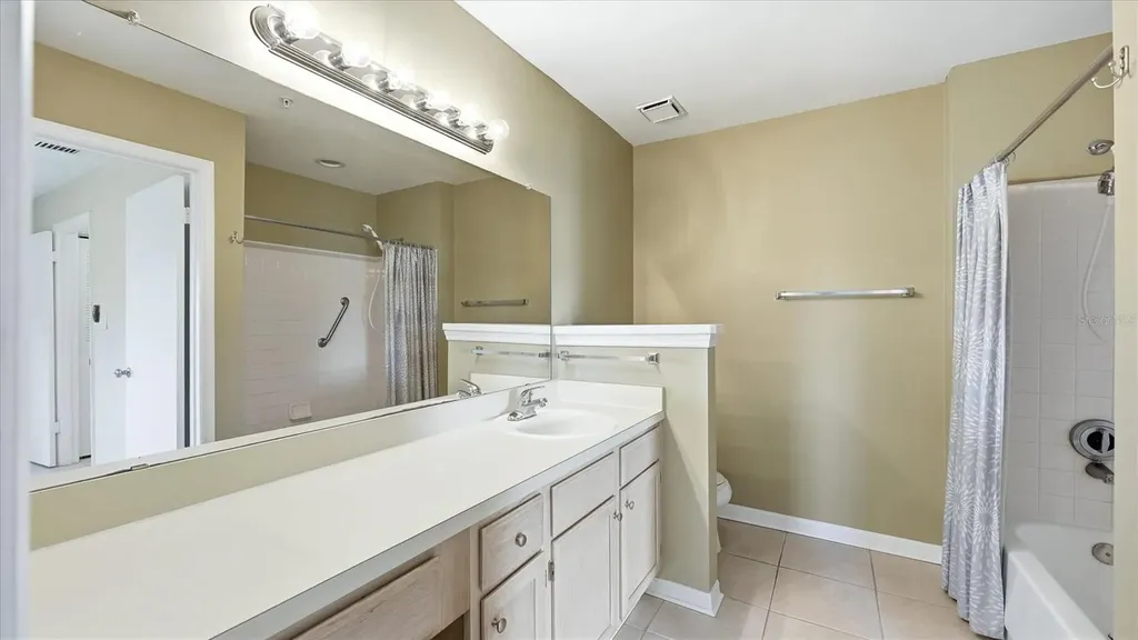 4033 Crockers Lake Boulevard Sarasota FL 34238