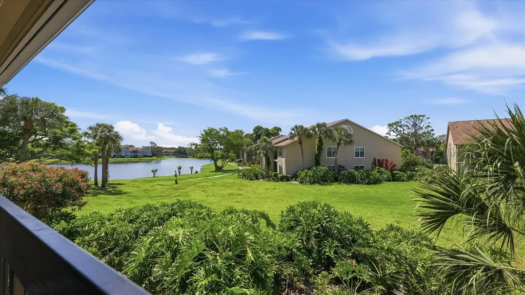 4033 Crockers Lake Boulevard Sarasota FL 34238