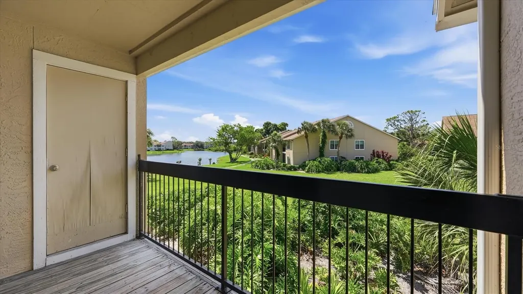 4033 Crockers Lake Boulevard Sarasota FL 34238