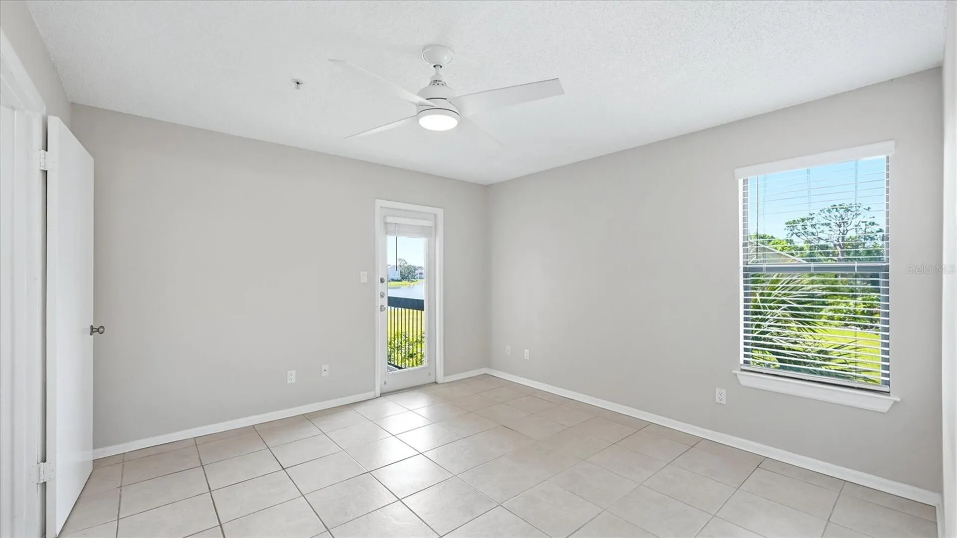 4033 Crockers Lake Boulevard Sarasota FL 34238