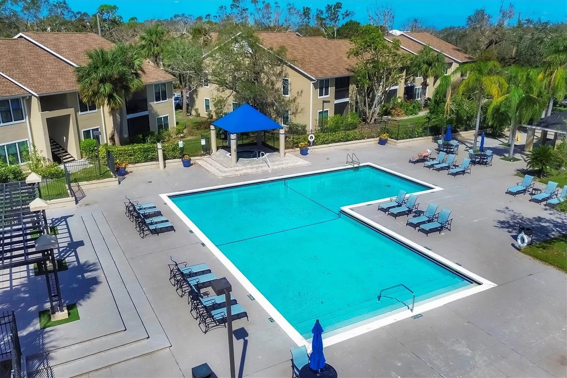 4033 Crockers Lake Boulevard Sarasota FL 34238