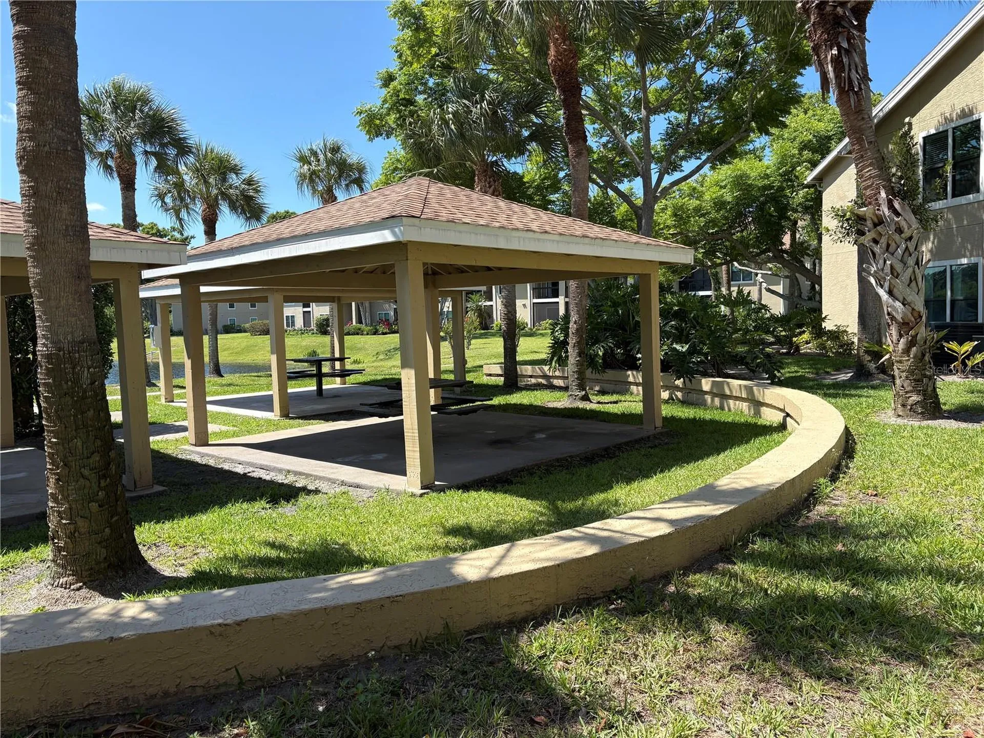 4033 Crockers Lake Boulevard Sarasota FL 34238