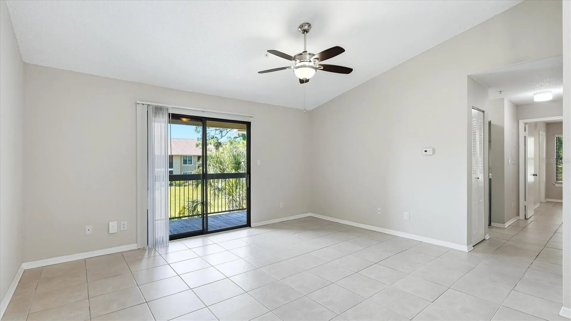 4033 Crockers Lake Boulevard Sarasota FL 34238