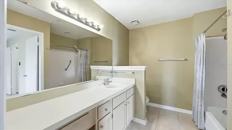 4033 Crockers Lake Boulevard Sarasota FL 34238