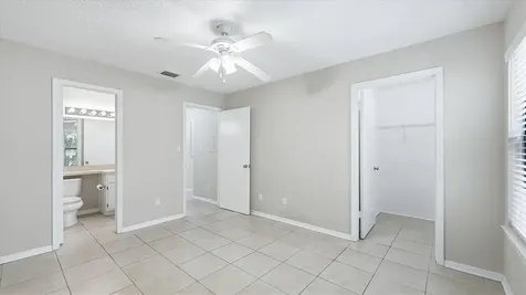 4033 Crockers Lake Boulevard Sarasota FL 34238