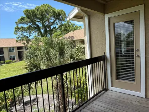 4033 Crockers Lake Boulevard Sarasota FL 34238