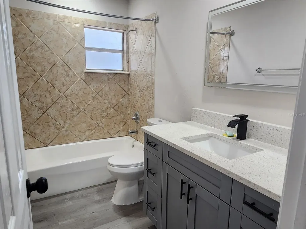 614 Huntington Street Brandon FL 33511