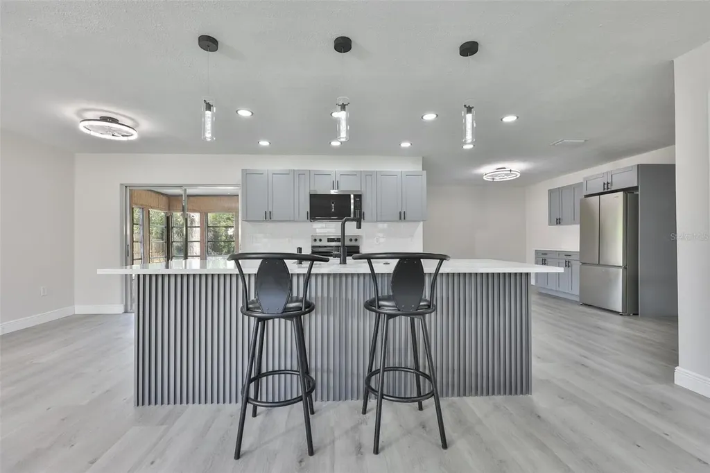 614 Huntington Street Brandon FL 33511