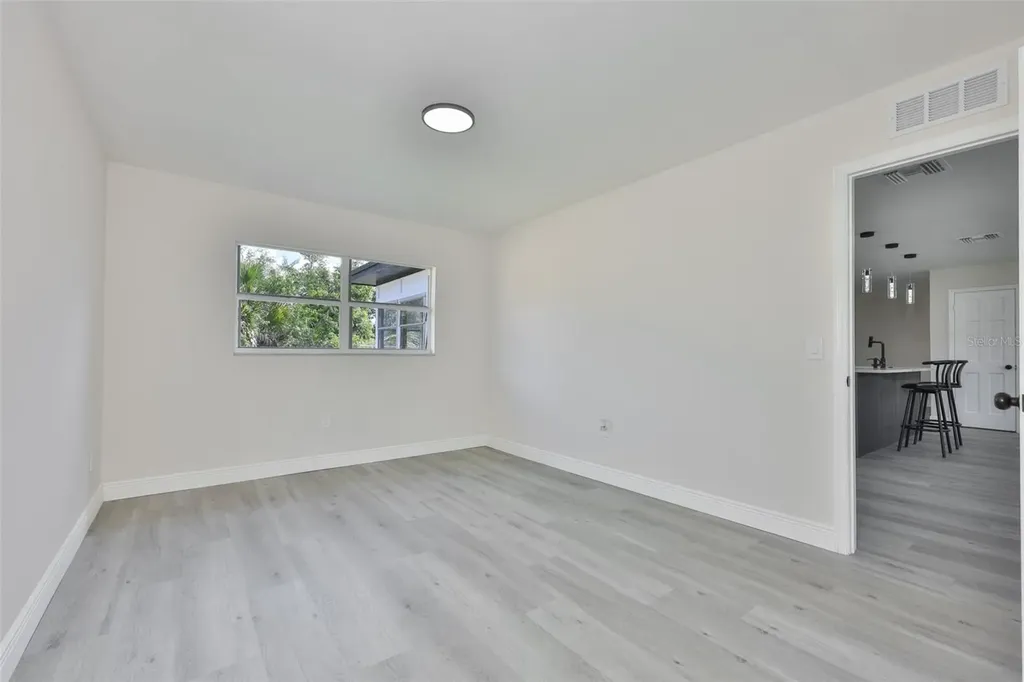 614 Huntington Street Brandon FL 33511