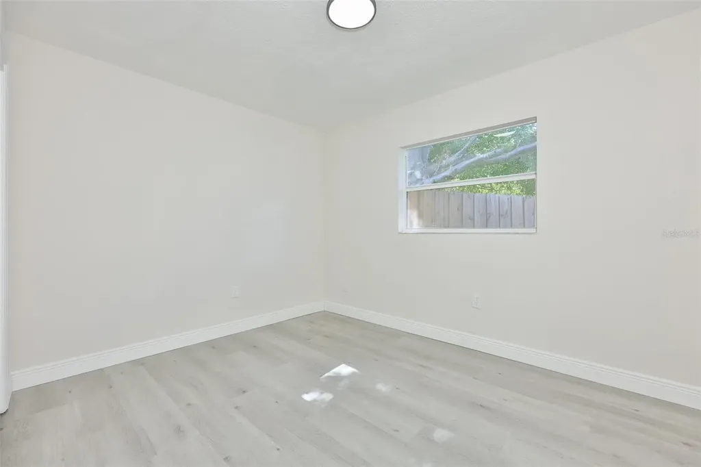614 Huntington Street Brandon FL 33511