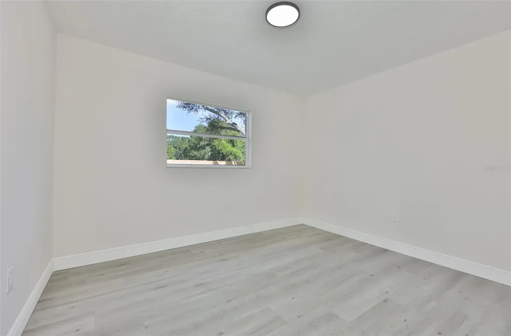 614 Huntington Street Brandon FL 33511
