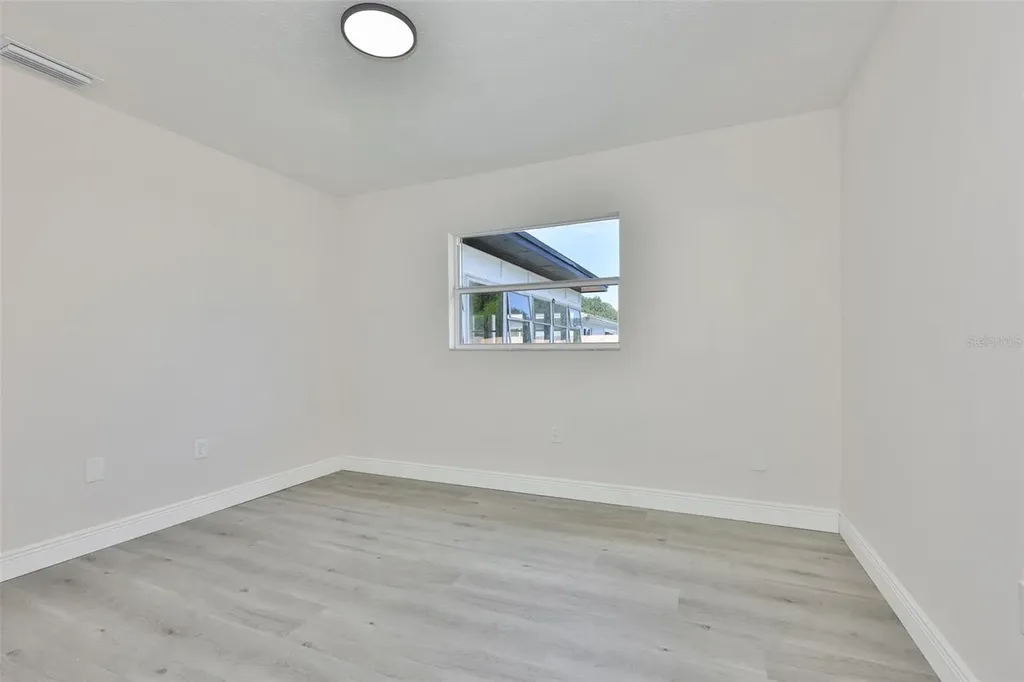 614 Huntington Street Brandon FL 33511