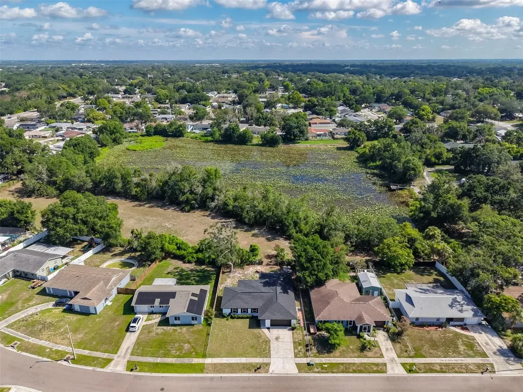 614 Huntington Street Brandon FL 33511