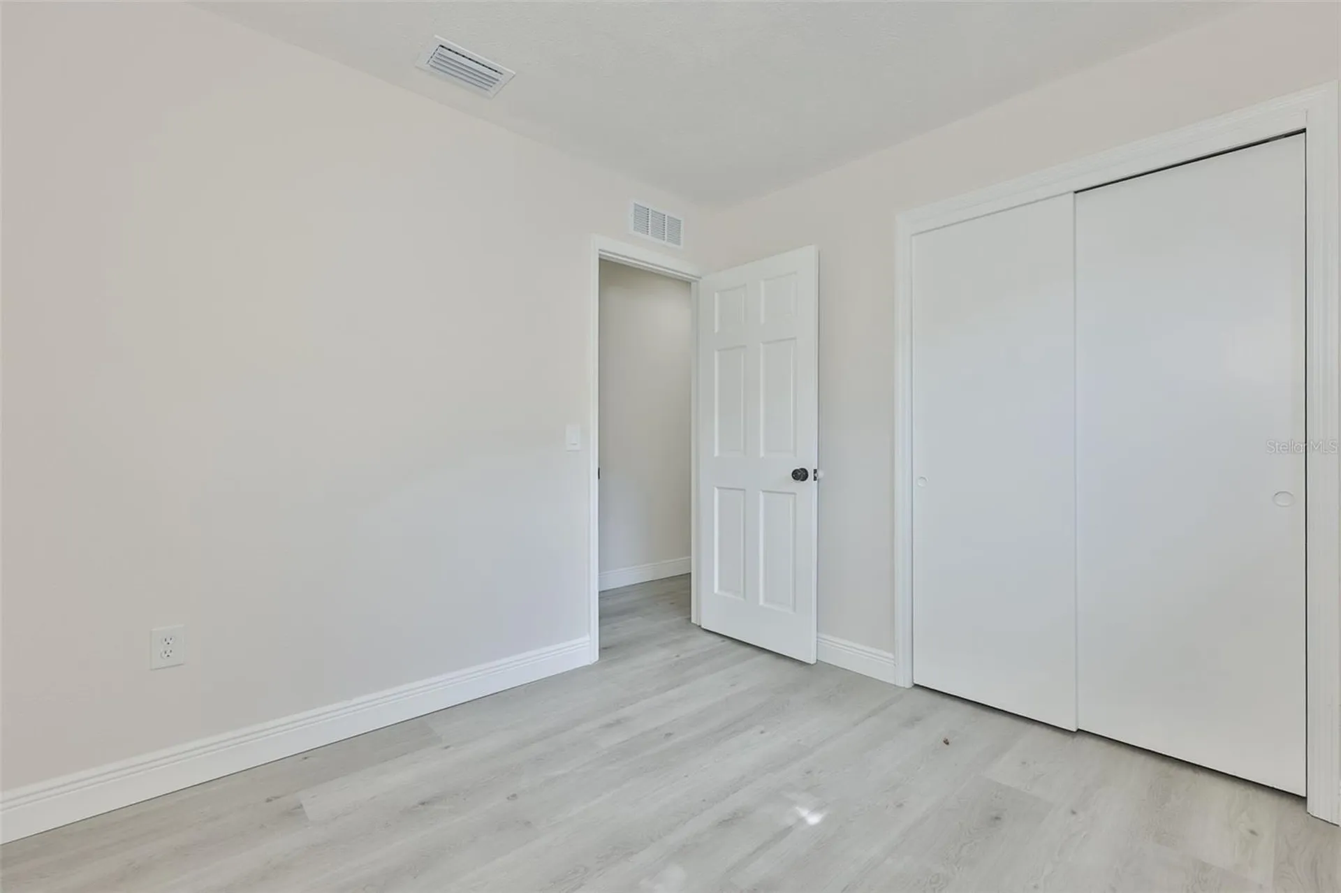 614 Huntington Street Brandon FL 33511