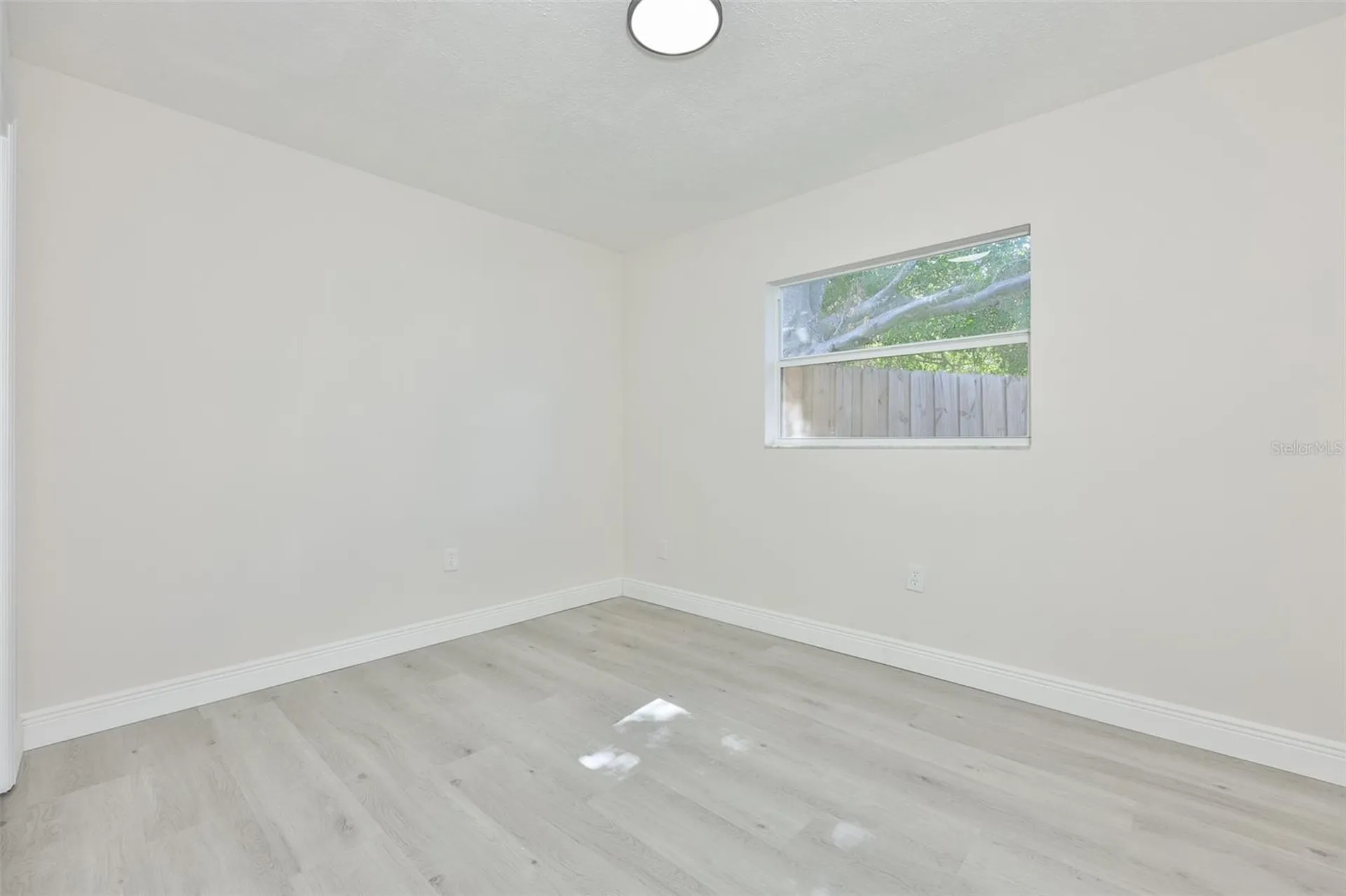 614 Huntington Street Brandon FL 33511