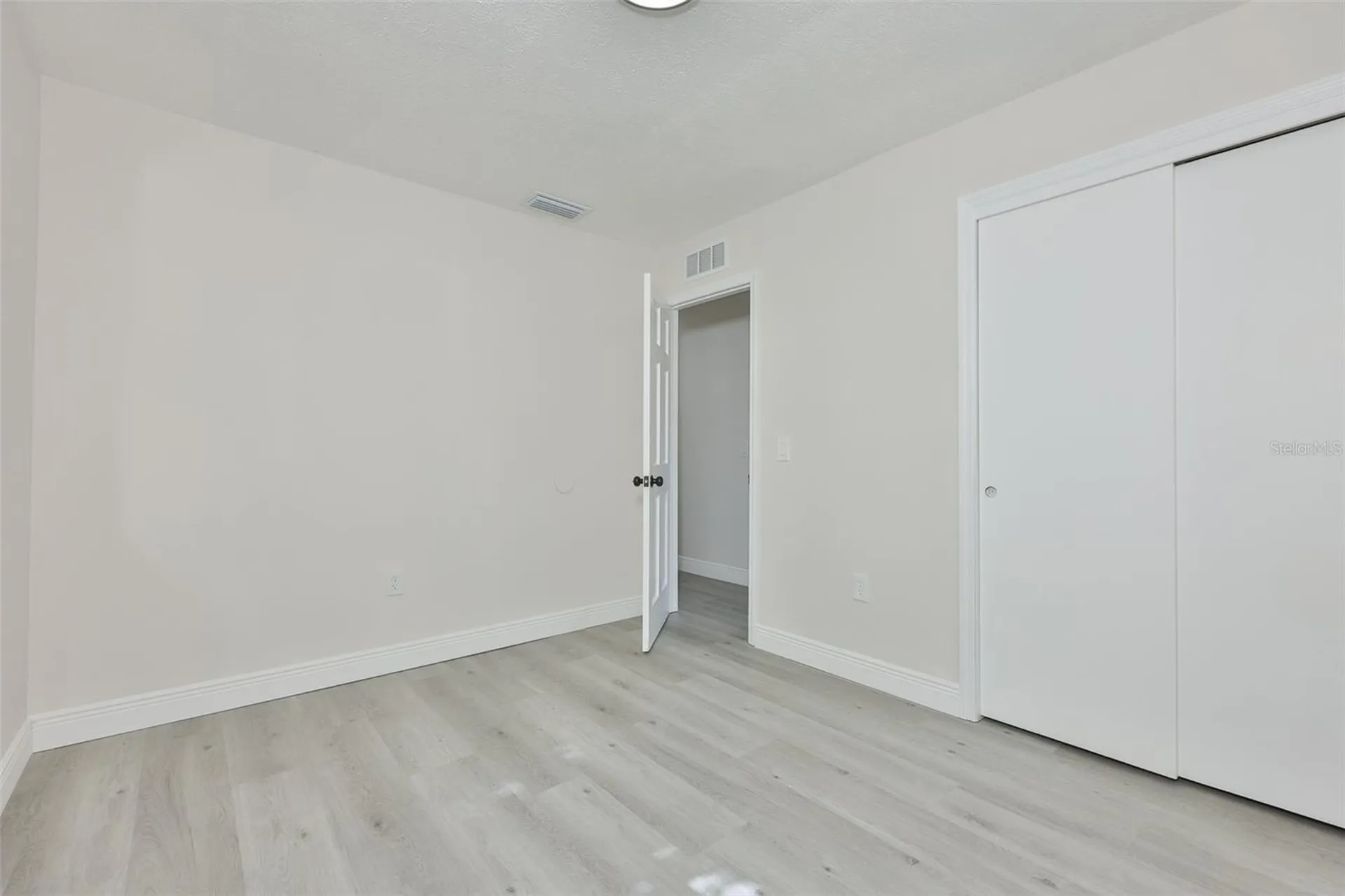 614 Huntington Street Brandon FL 33511