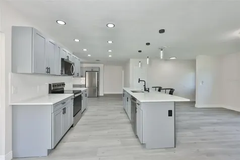 614 Huntington Street Brandon FL 33511