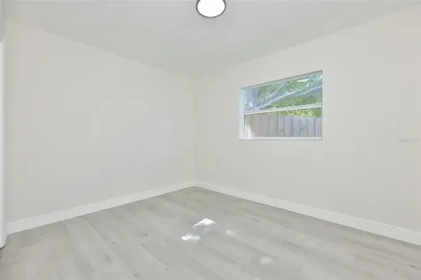 614 Huntington Street Brandon FL 33511