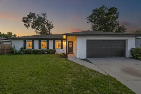 614 Huntington Street Brandon FL 33511
