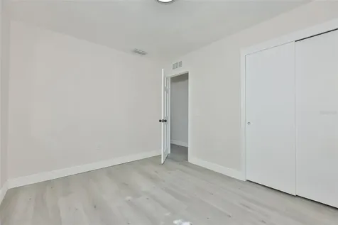 614 Huntington Street Brandon FL 33511