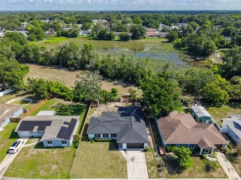 614 Huntington Street Brandon FL 33511