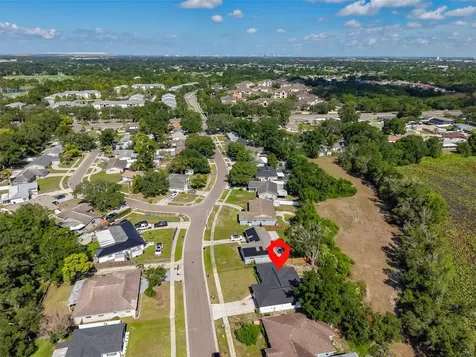 614 Huntington Street Brandon FL 33511