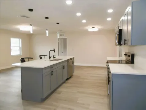 614 Huntington Street Brandon FL 33511