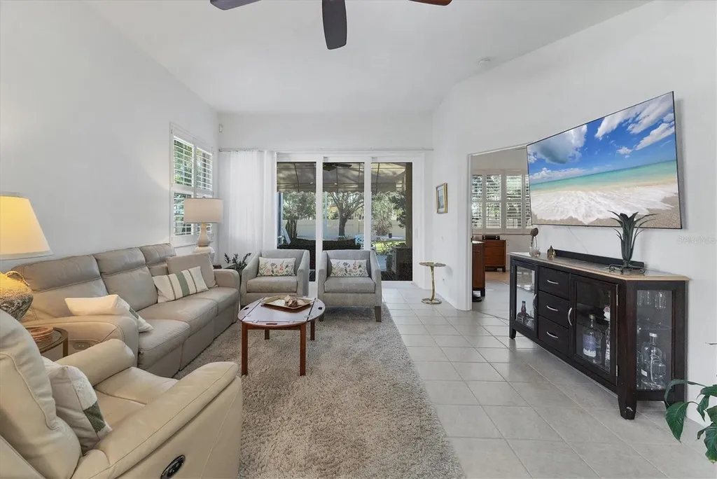 7607 Preserves Court Sarasota FL 34243