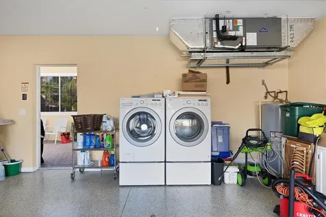 7607 Preserves Court Sarasota FL 34243