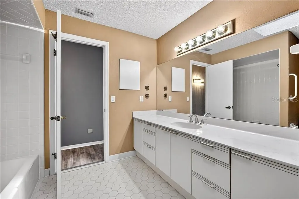 34 Boulder Rock Drive Palm Coast FL 32137