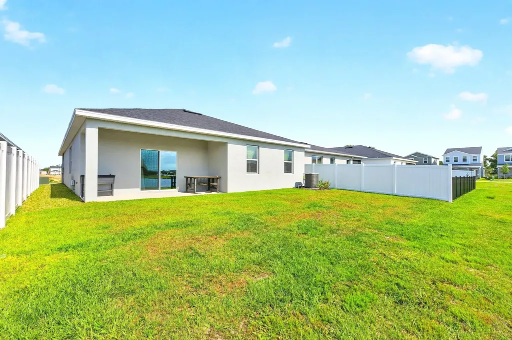 1814 Lattice Way St Cloud FL 34771