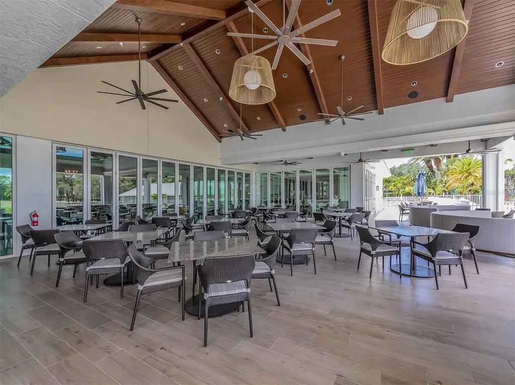 535 Fallbrook Drive Venice FL 34292