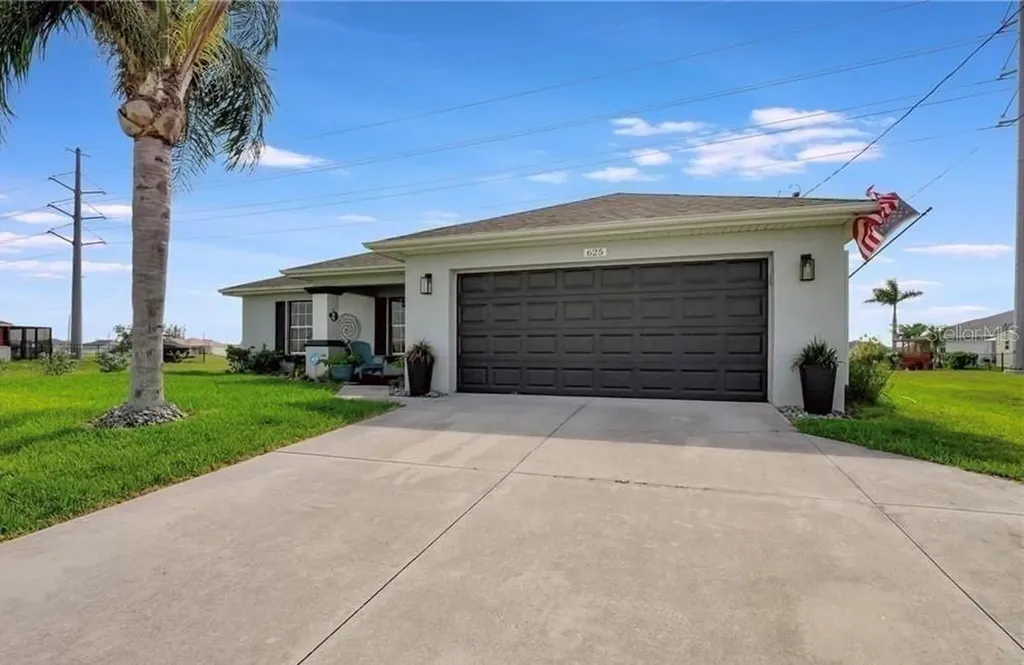 625 El Dorado Boulevard N Cape Coral FL 33993