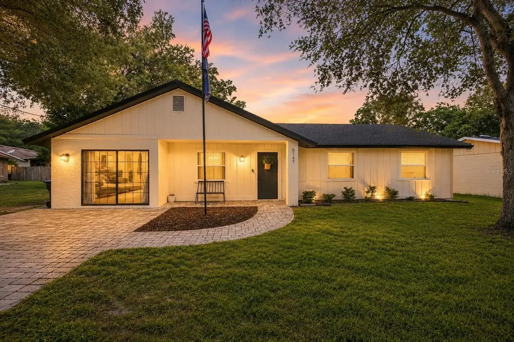 5147 Lake Nina Drive Orlando FL 32810