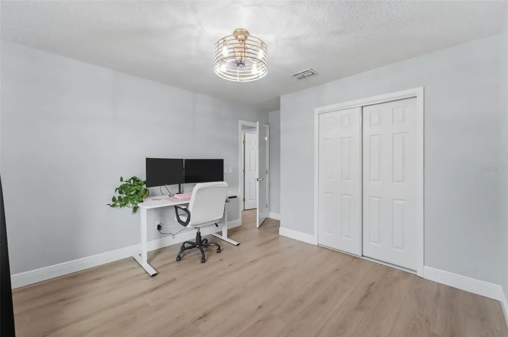 5147 Lake Nina Drive Orlando FL 32810