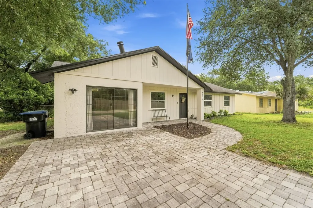 5147 Lake Nina Drive Orlando FL 32810