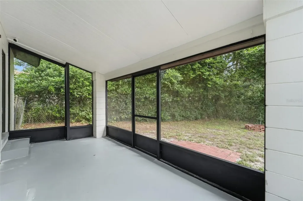 5147 Lake Nina Drive Orlando FL 32810