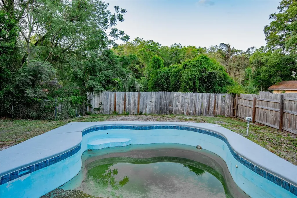 5147 Lake Nina Drive Orlando FL 32810