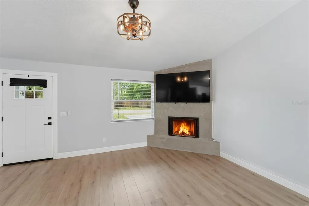 5147 Lake Nina Drive Orlando FL 32810