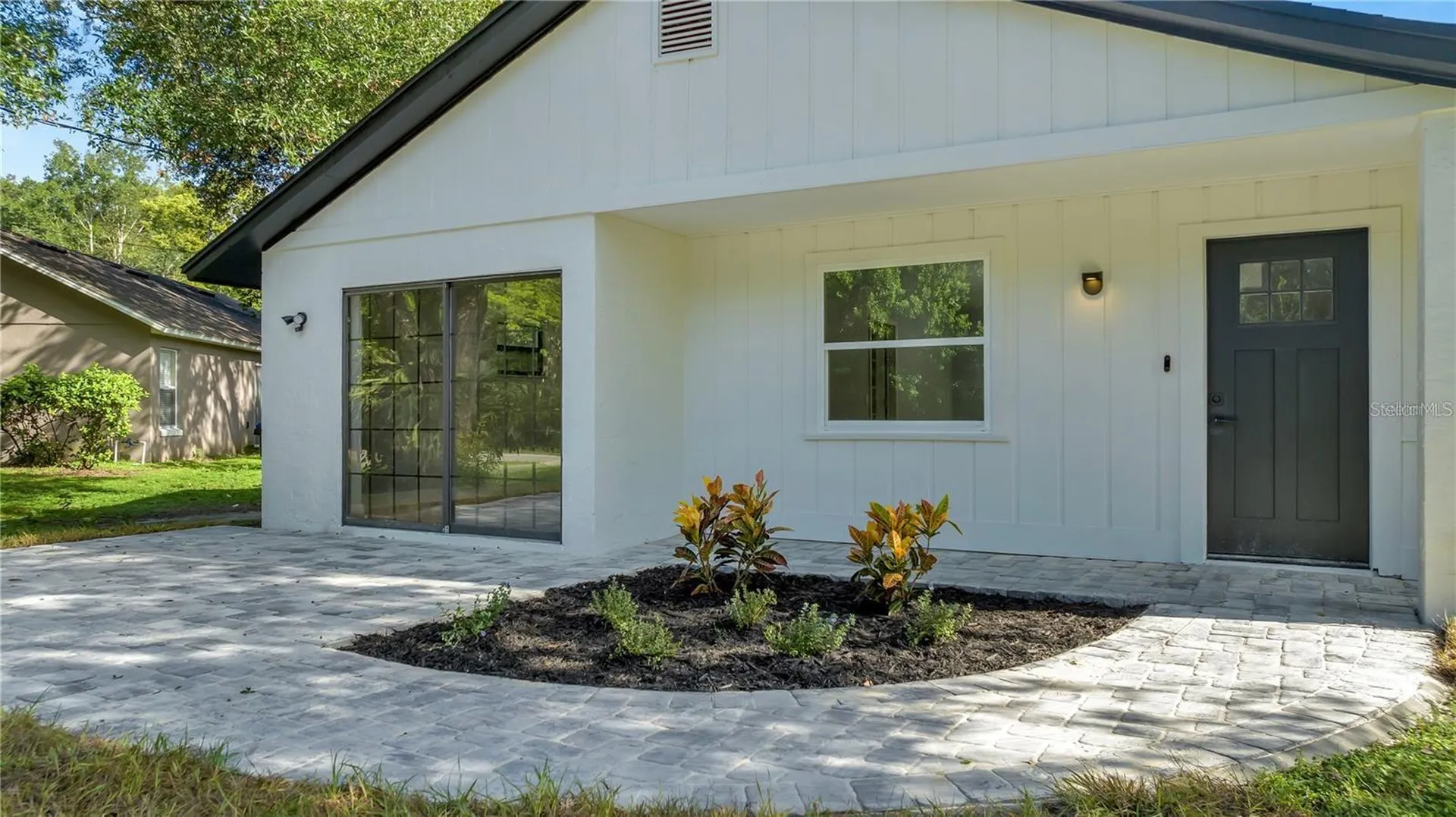 5147 Lake Nina Drive Orlando FL 32810