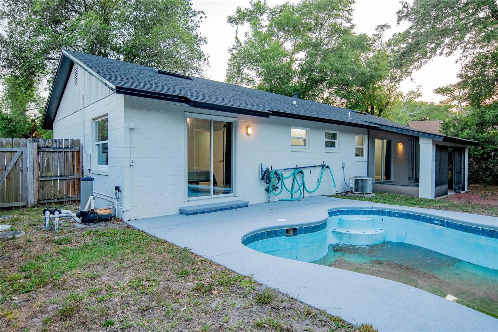 5147 Lake Nina Drive Orlando FL 32810