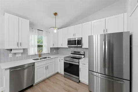 5147 Lake Nina Drive Orlando FL 32810